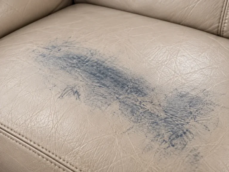 Leather protection guards against jeans dye