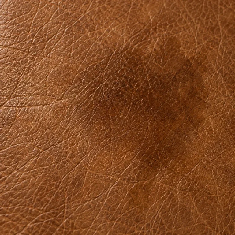 Water ring forming on leather: 1. It spreads
